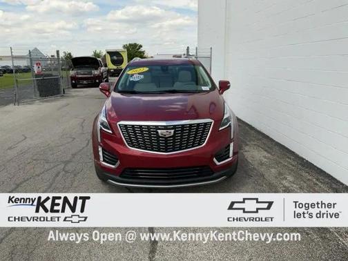 2022 Cadillac XT5 Premium Luxury