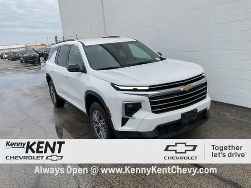 2025 Chevrolet Traverse LT