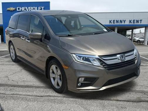 Gray 2018 Honda Odyssey EX-L