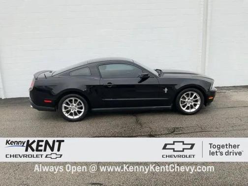 2011 Ford Mustang V6