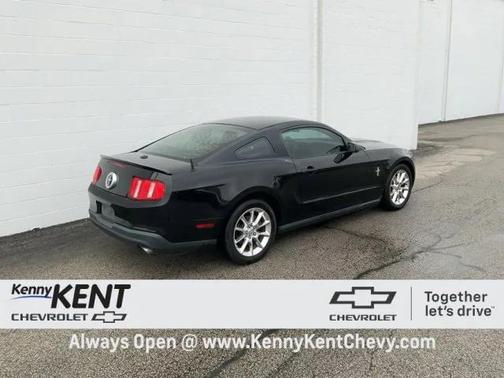 2011 Ford Mustang V6