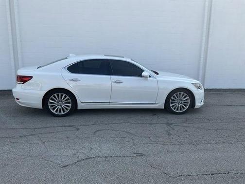 2015 Lexus LS 460 Crafted Line