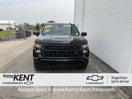 2024 Chevrolet Silverado 1500 Custom