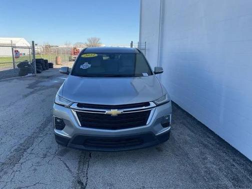 2023 Chevrolet Traverse LS