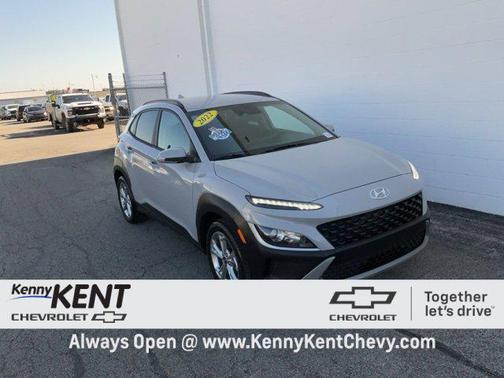 2022 Hyundai KONA SEL
