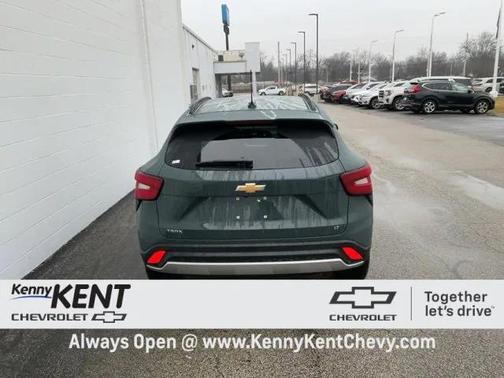 2025 Chevrolet Trax LT