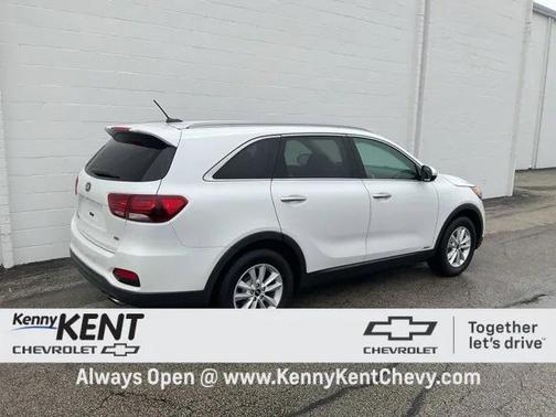2020 Kia Sorento LX