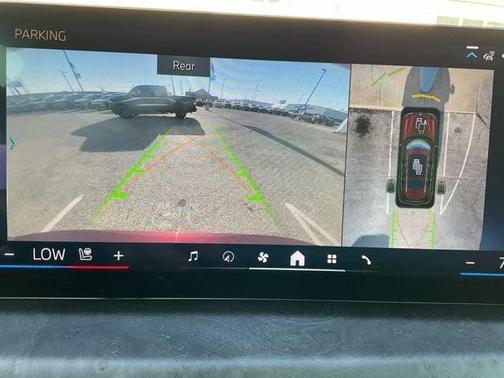 Red 2024 BMW X7 xDrive40i