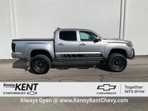 2018 Toyota Tacoma TRD Sport