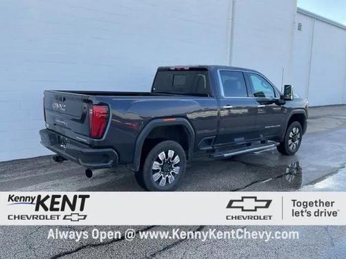 2024 GMC Sierra 2500 Denali