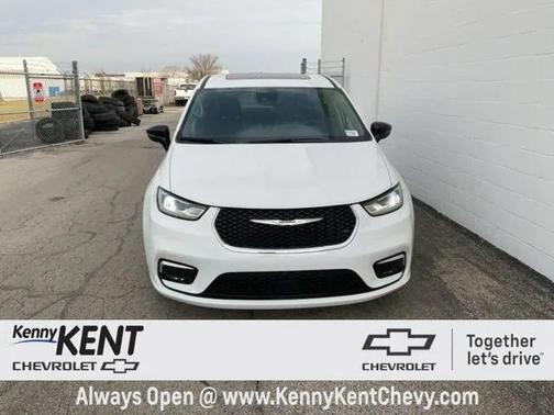 2024 Chrysler Pacifica Limited