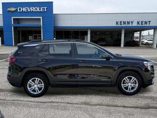 Ebony Twilight Metallic 2024 GMC Terrain SLE