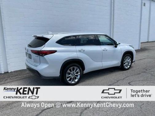 2023 Toyota Highlander Hybrid Limited
