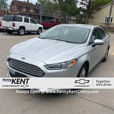 2015 Ford Fusion S