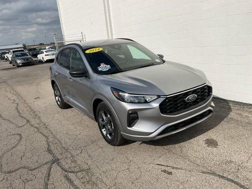 Iconic Silver Metallic 2024 Ford Escape ST-Line