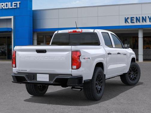 Summit White 2026 Chevrolet Colorado WT