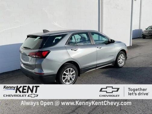 2024 Chevrolet Equinox LS