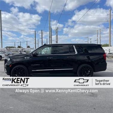 2022 GMC Yukon XL SLT