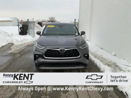 2021 Toyota Highlander Platinum