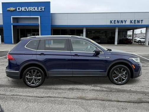 Atlantic Blue Metallic 2023 Volkswagen Tiguan 2.0T SE