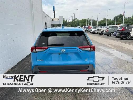 2019 Toyota RAV4 LE