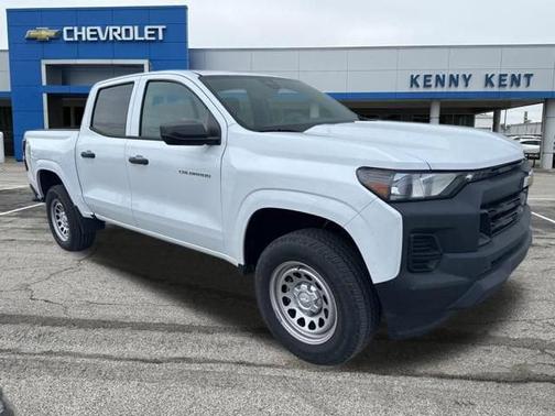 Summit White 2023 Chevrolet Colorado WT