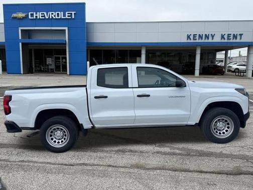 Summit White 2023 Chevrolet Colorado WT