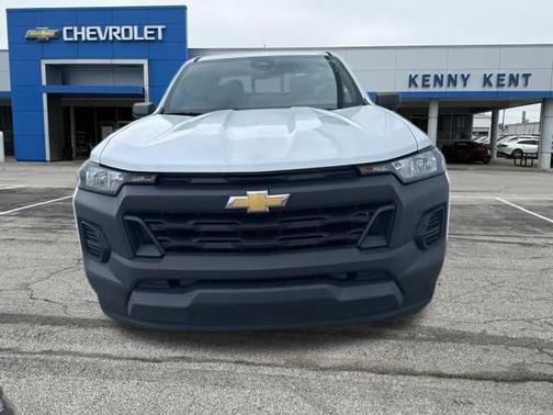 Summit White 2023 Chevrolet Colorado WT