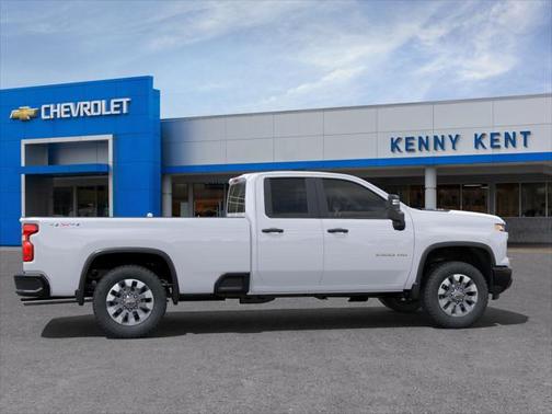 2025 Chevrolet Silverado 2500 Custom