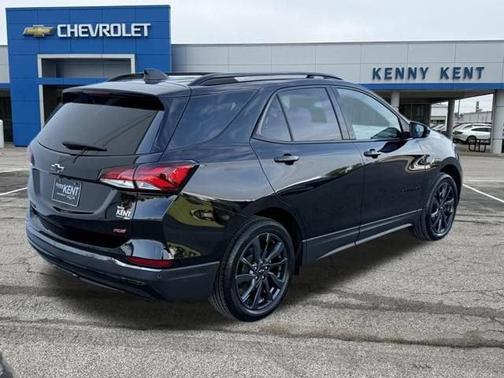 Mosaic Black Metallic 2023 Chevrolet Equinox FWD RS
