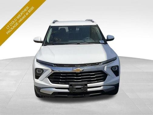 Summit White 2024 Chevrolet Trailblazer LT
