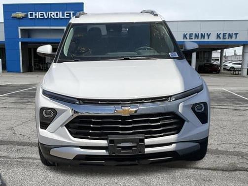Summit White 2024 Chevrolet Trailblazer LT