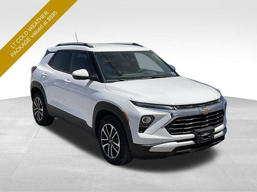 Summit White 2024 Chevrolet Trailblazer LT
