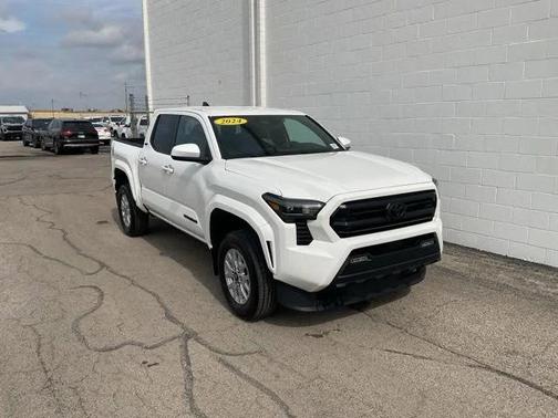 2024 Toyota Tacoma SR5