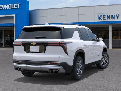 Summit White 2026 Chevrolet Traverse LT