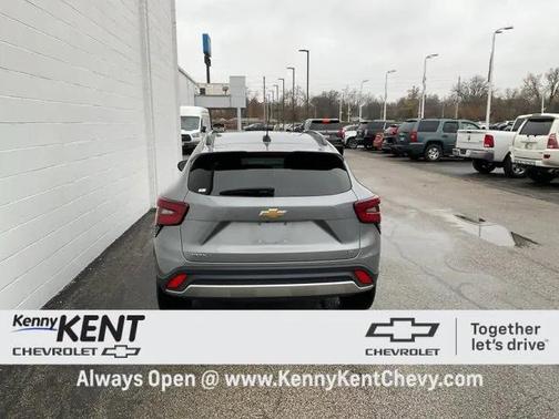 2024 Chevrolet Trax LT