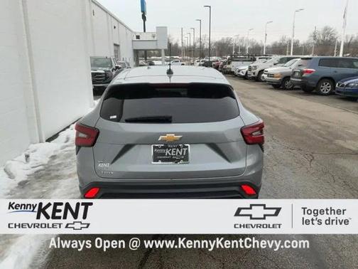 2024 Chevrolet Trax LS