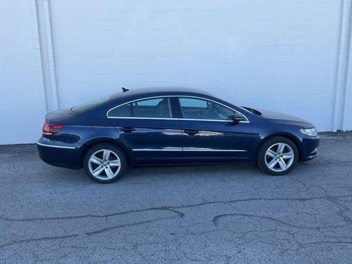 Night Blue Metallic 2014 Volkswagen CC Man Sport