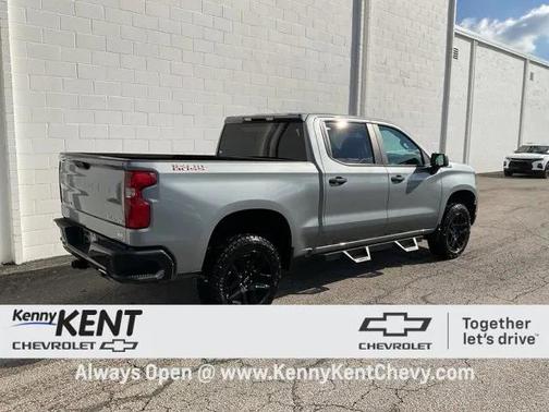 2023 Chevrolet Silverado 1500 Custom Trail Boss