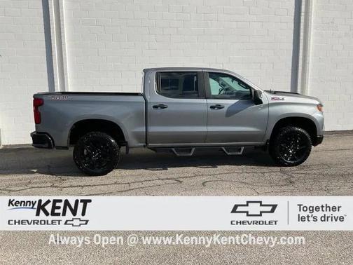 2023 Chevrolet Silverado 1500 Custom Trail Boss