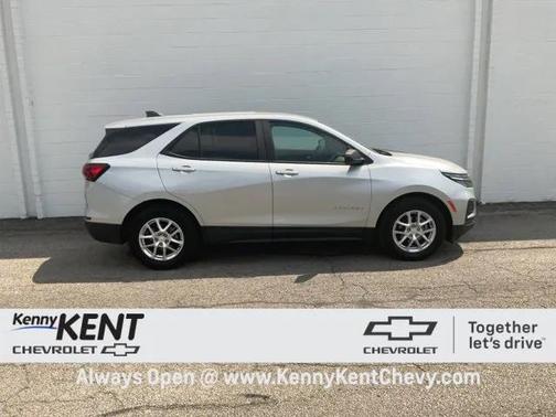 2022 Chevrolet Equinox LS
