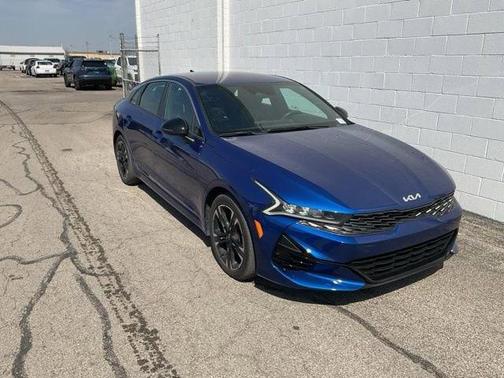 2022 Kia K5 GT-Line