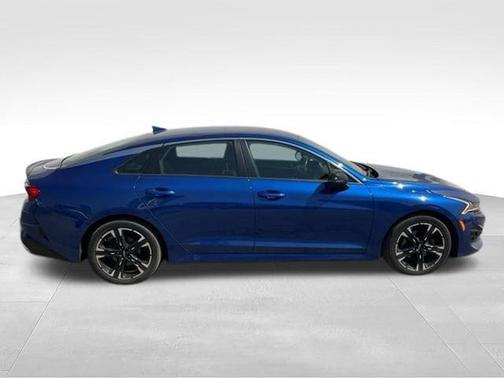 Sapphire Blue 2022 Kia K5 GT-Line