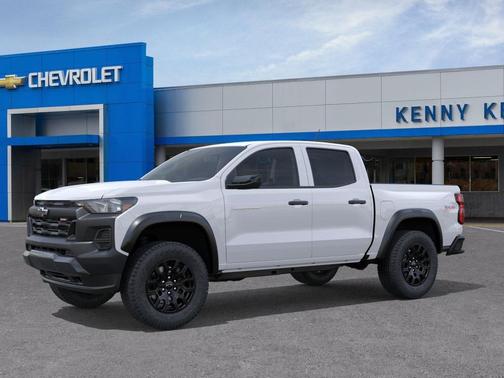 Summit White 2026 Chevrolet Colorado Trail Boss