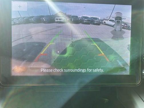 Iconic Silver Metallic 2021 Ford Explorer XLT