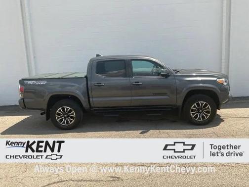 2020 Toyota Tacoma TRD Sport