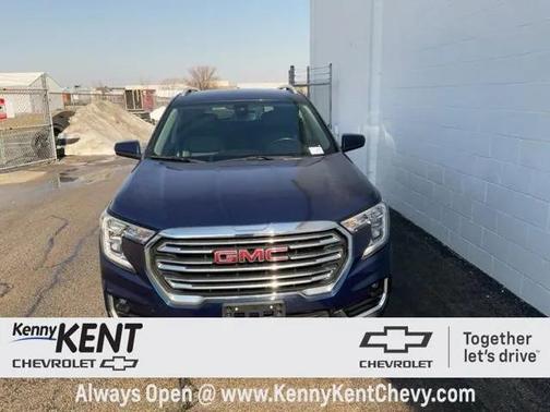 2023 GMC Terrain SLT