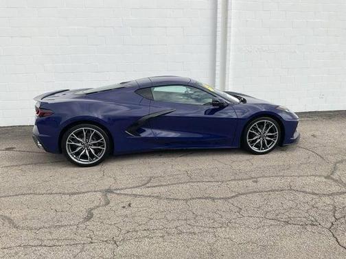 2025 Chevrolet Corvette Stingray w/2LT