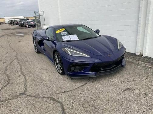 2025 Chevrolet Corvette Stingray w/2LT