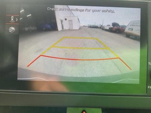 Ebony Black 2025 Kia Sportage LX